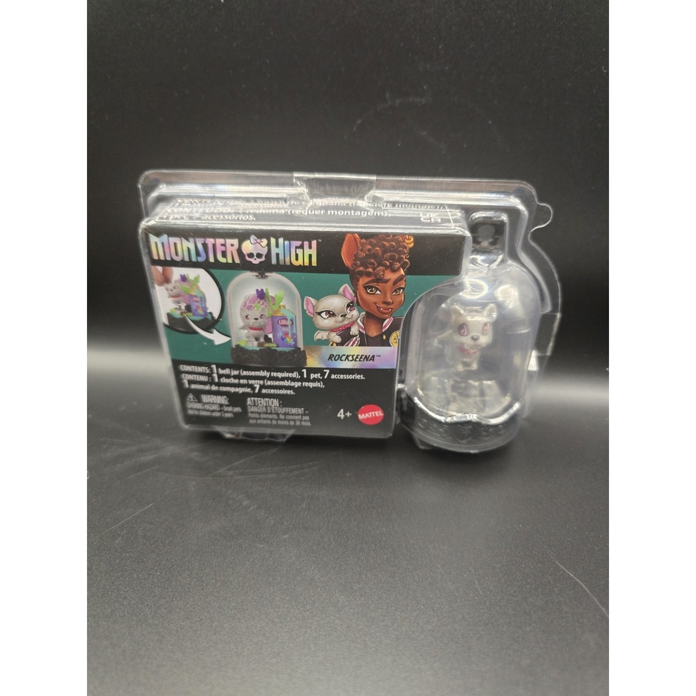 Monster High Pet Keychain Rockseena Includes Bell Jar And 6 Accessories New